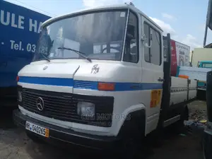 Mercedes 608 Pickup Truck .