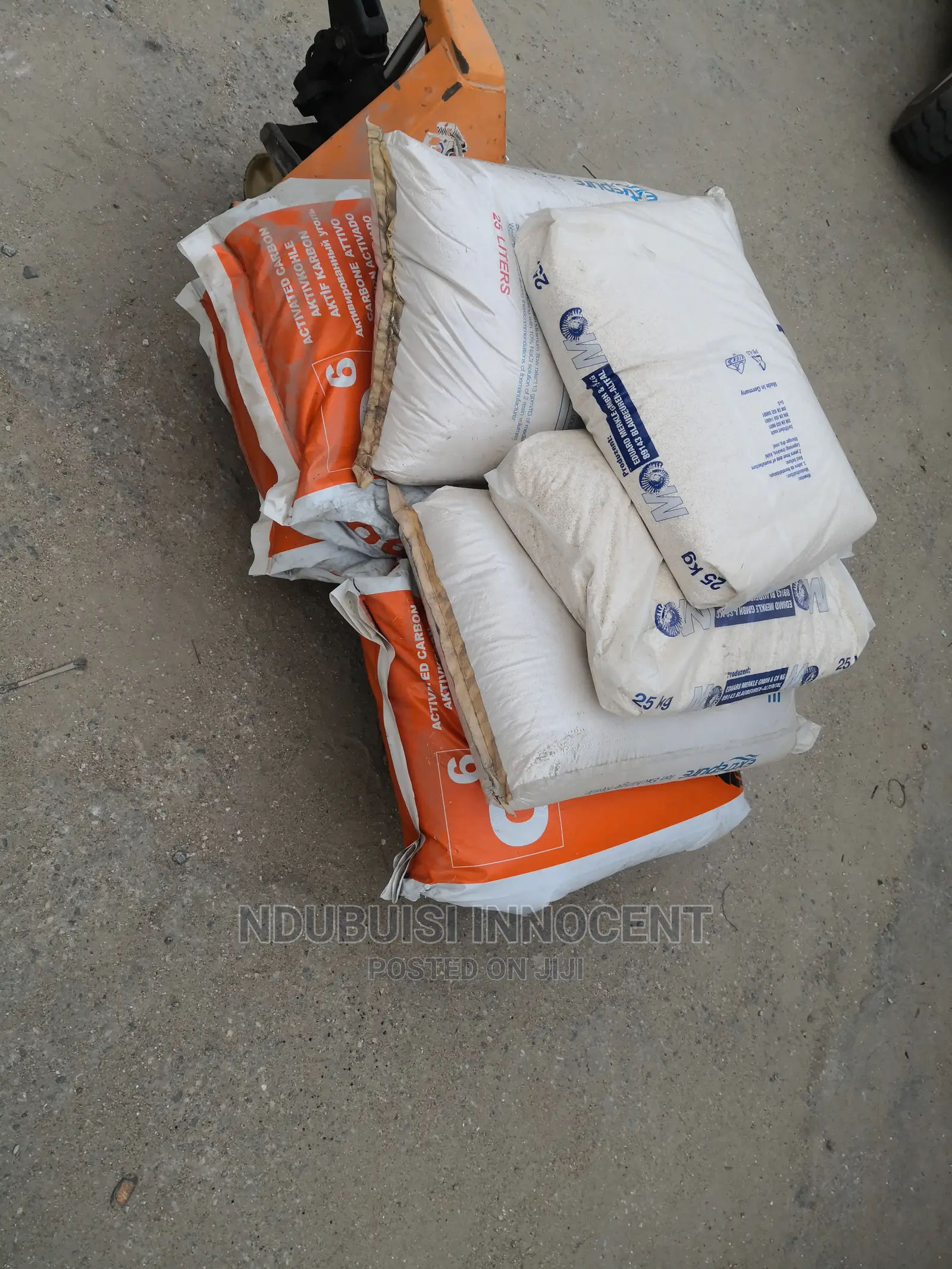Complete Production Equipments for Table Bottle and Sachet