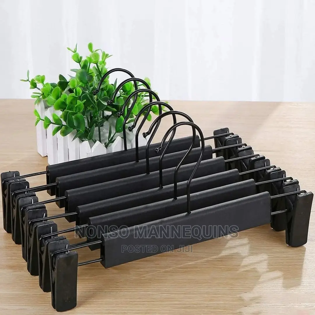 Solid Black Clip Hangers Set