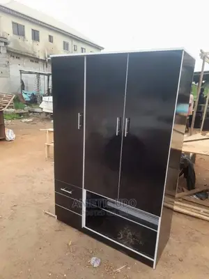 Big Wardrobe at Affordable Price
