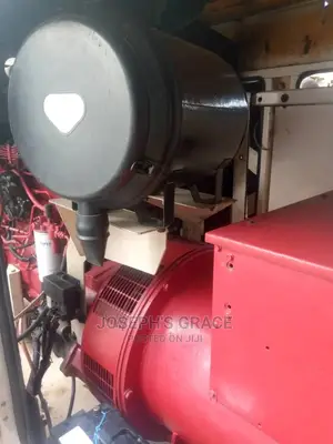 300kva Perkins Sound Proof Generator.