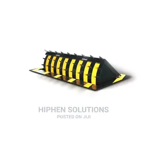 Good Quality and Low Price Hydraulic Road Blocker