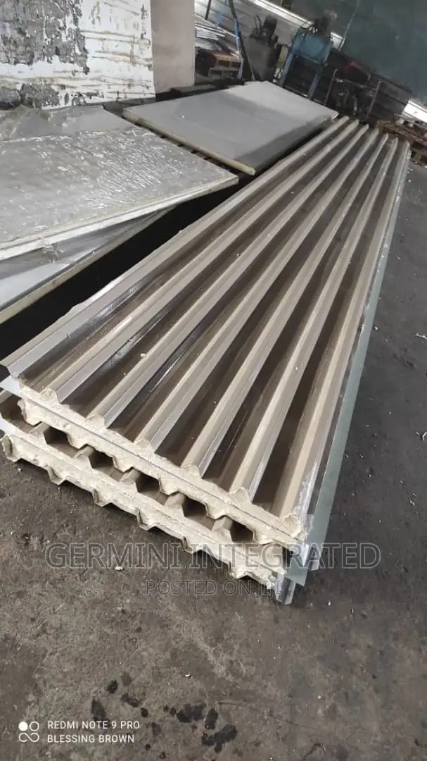 Polyurethane/Polystyrene Insulated Roof Panels