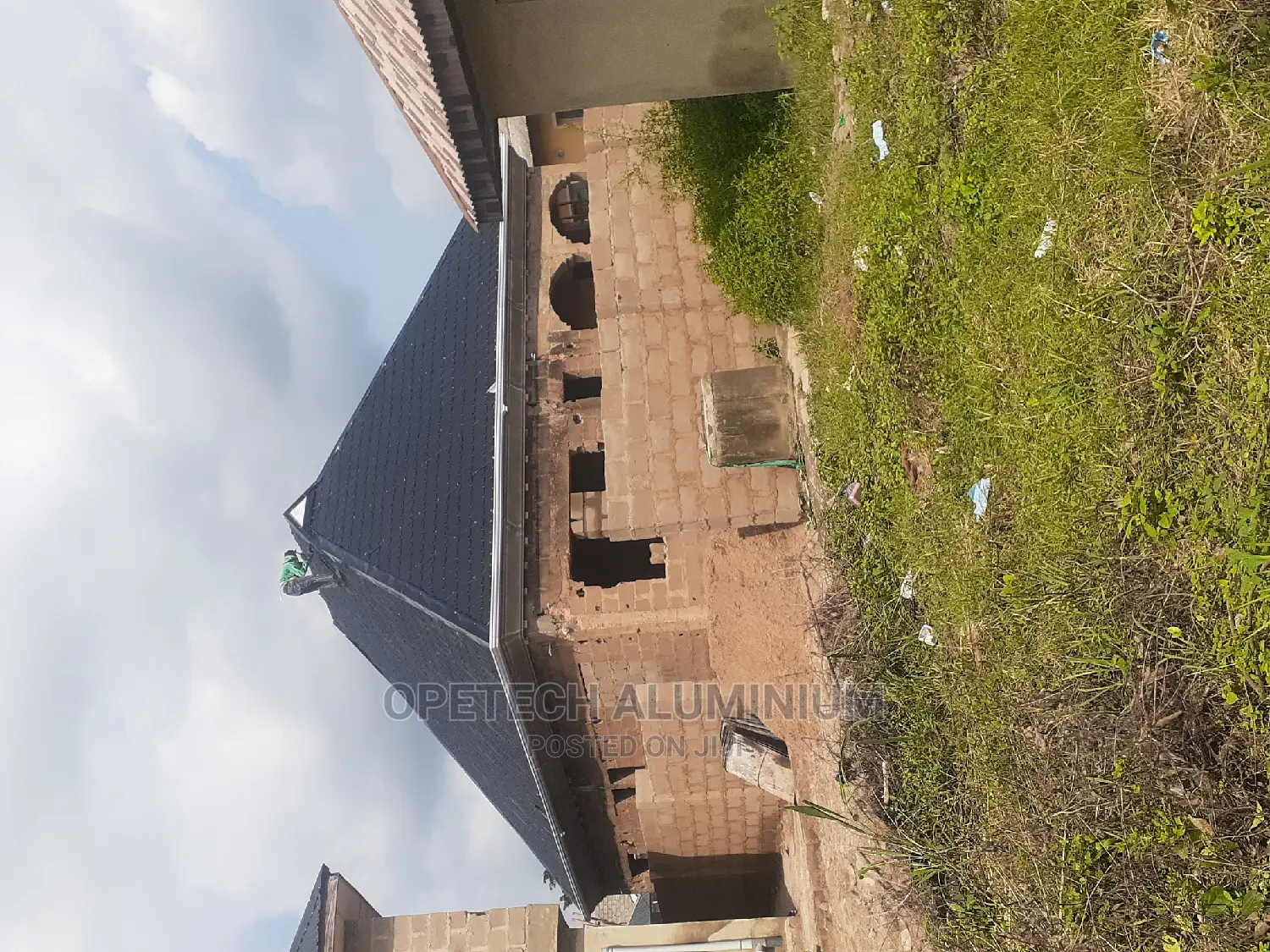 Step Tiles Aluminium Roofing