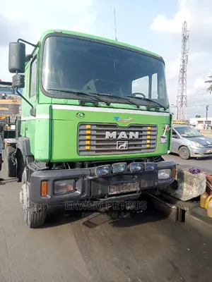 80tons European Used Extendable Rear Loader Lowbed Trailer