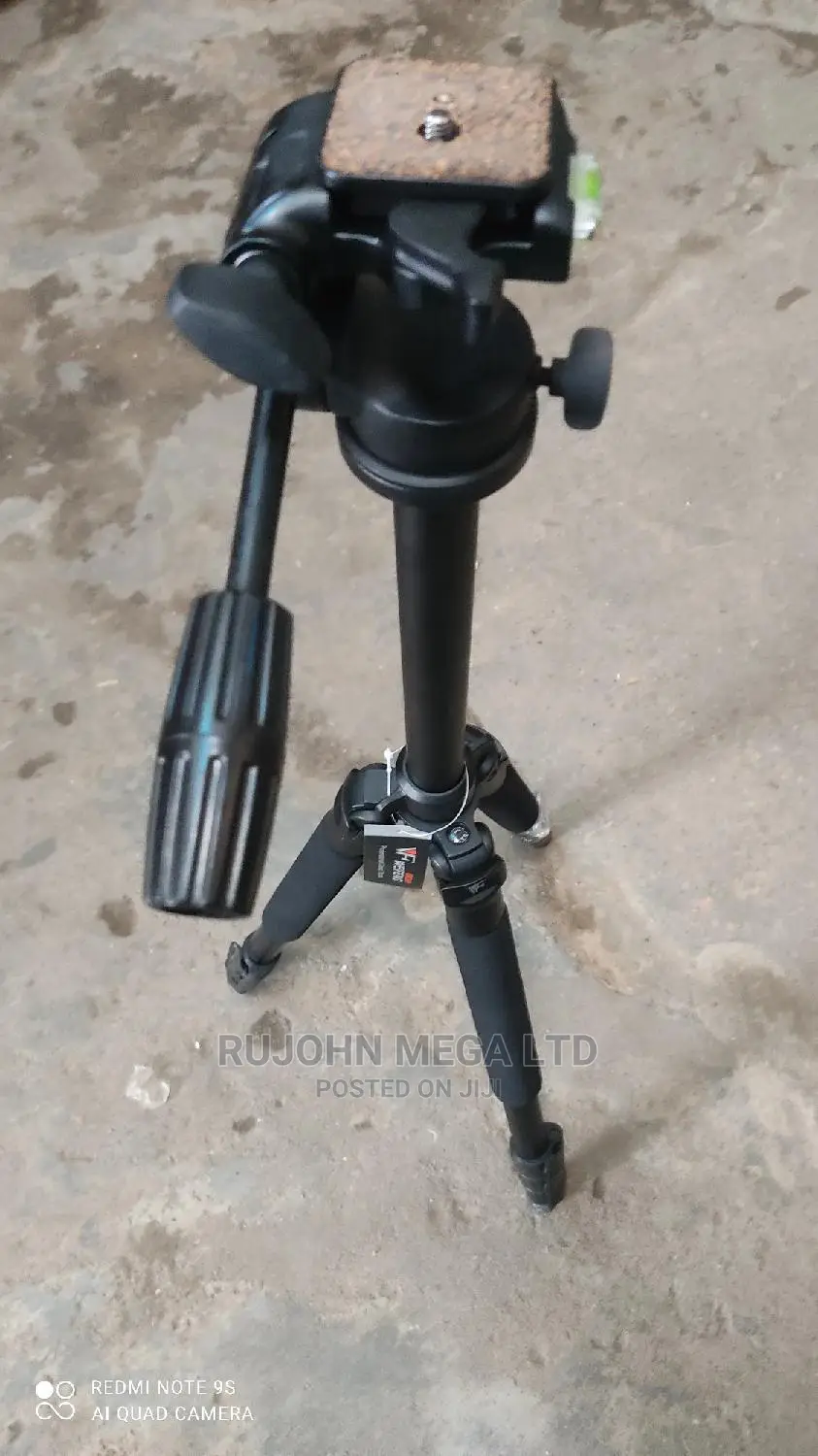 Weifeng WF-6663A Tripod