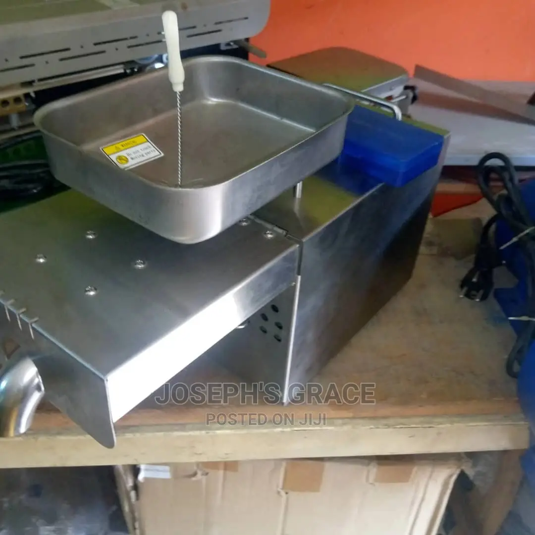 Industrial Oil Press Extractor Machine.
