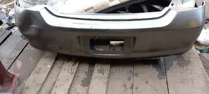 Back Tokunbor Bumper Toyota Avalon 20010