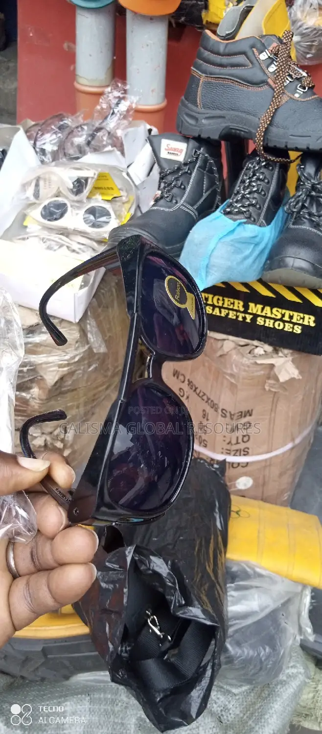 Spectacle Glasses