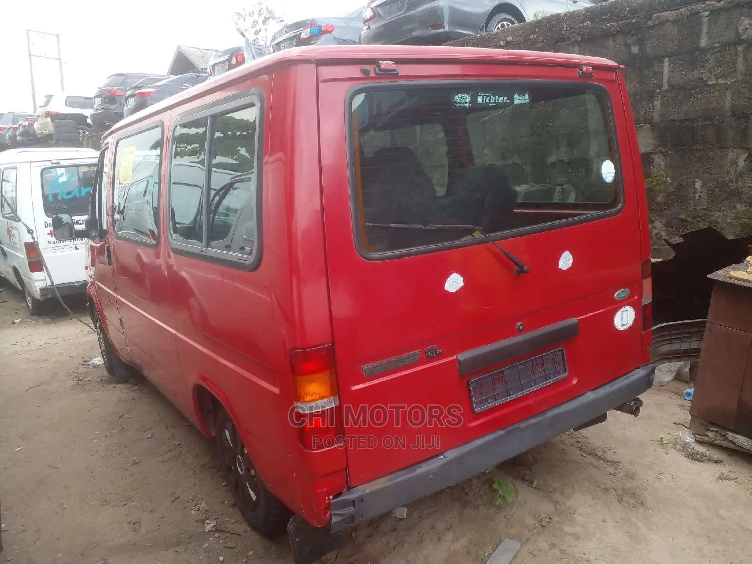 Ford Transit 2005 Red