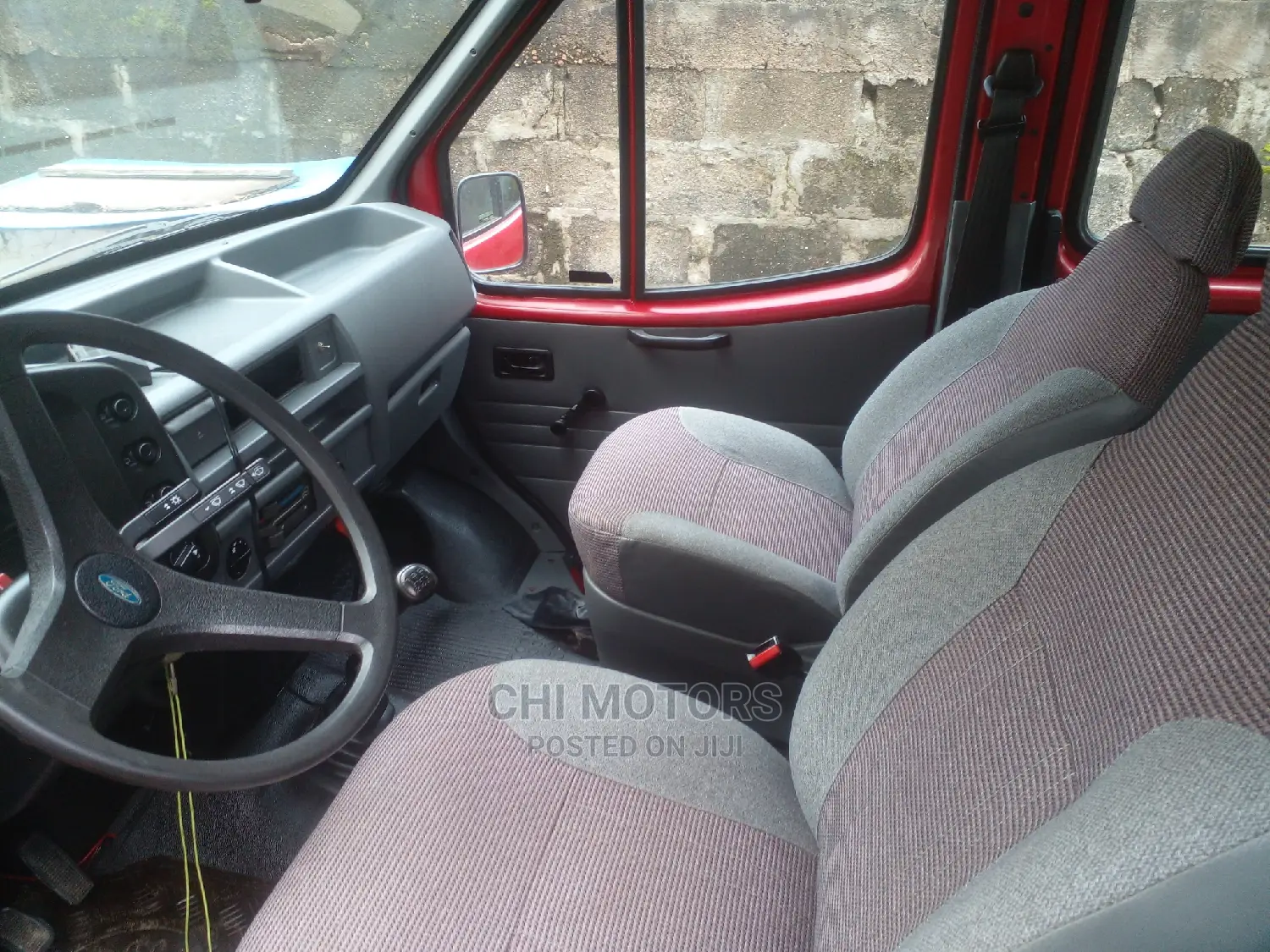 Ford Transit 2005 Red
