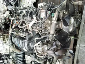 Nissan Amanda Q56 V8
