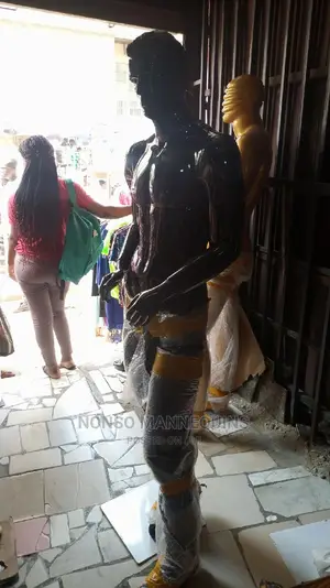 Black Fibre Male Full Body Glossy MANNEQUINS