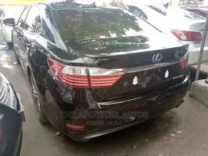 Lexus ES 2014 Black