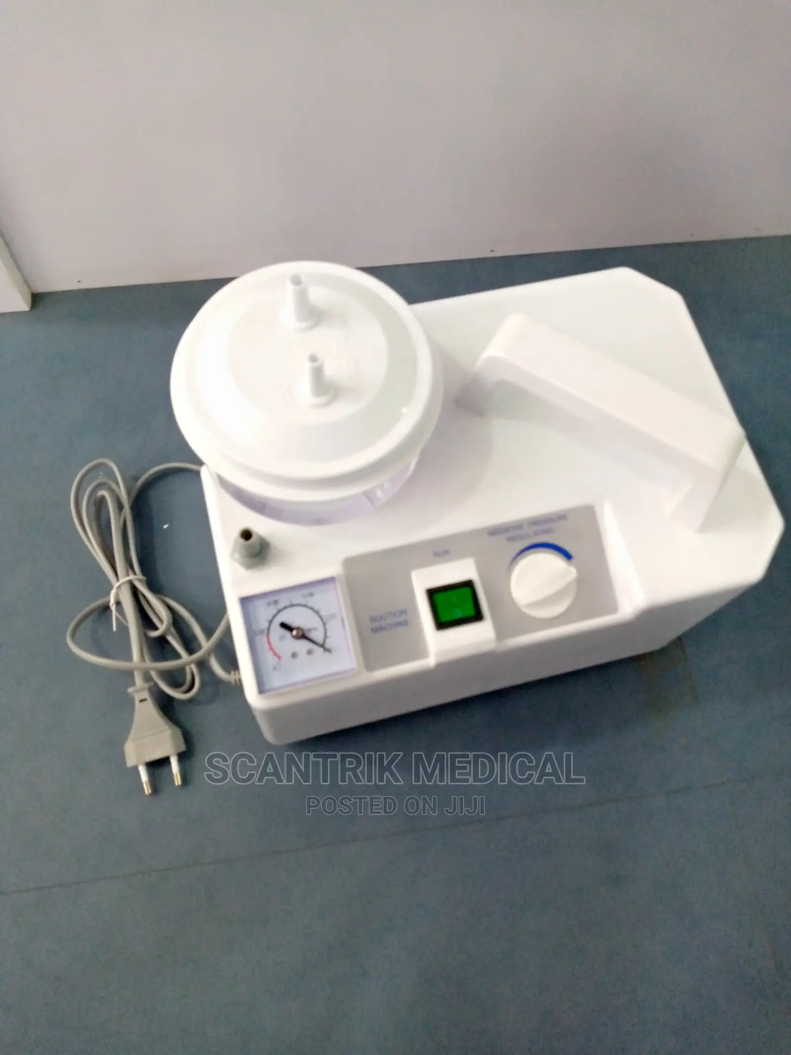 Plastic Portable Phlegm Suction Unit