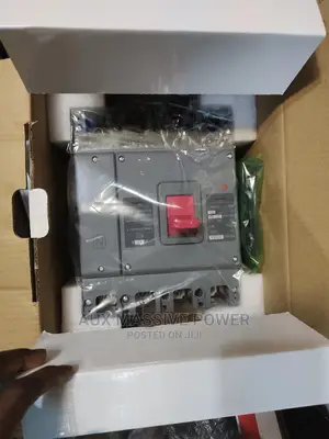 400A Mikano Circuit Breaker