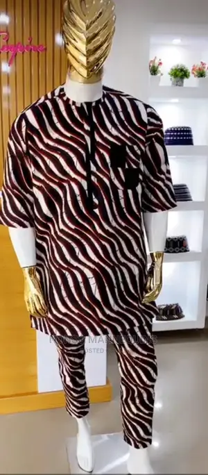 Fibre Male Gold and White Huge Male MANNEQUIN