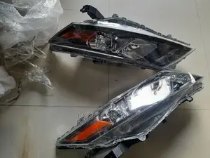 Head Lamp Crosstoure 2010