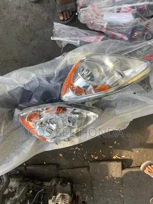 Head Lamp 2003/5 CRV