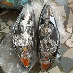 Headlights for Toyota Camry 05-06 Model