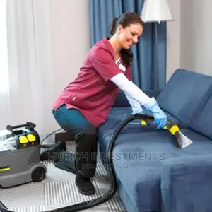 Karcher Puzzi 8/1 C Carpet Extractor