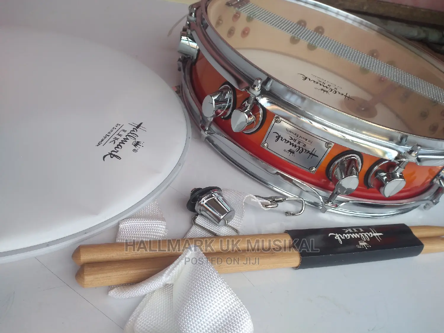 Hallmark-Uk Professional Lacquer Picollo Snare Drum
