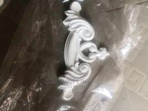 Imported Cornices for House and Office Designs