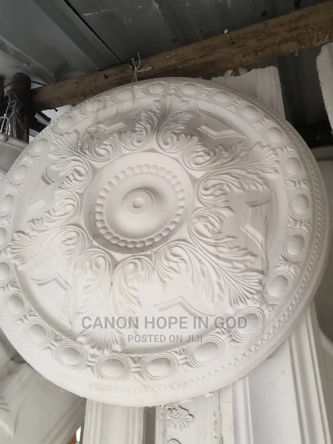 Molded Cornices For Interior Designs