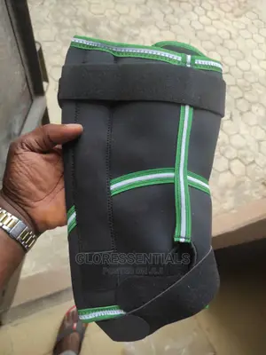 Medical Quality Kneel Brace