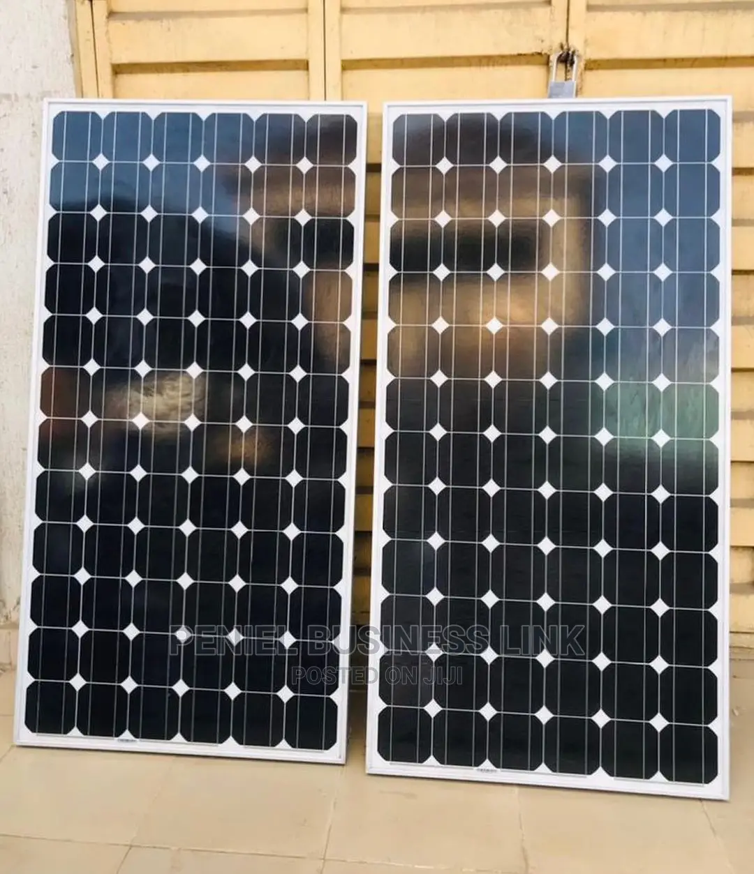 300watts Canadian Solar Panel
