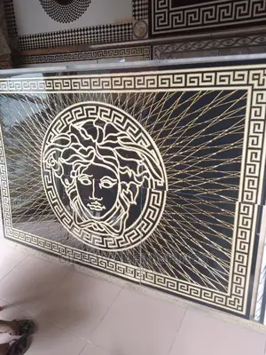 Original Center Decor