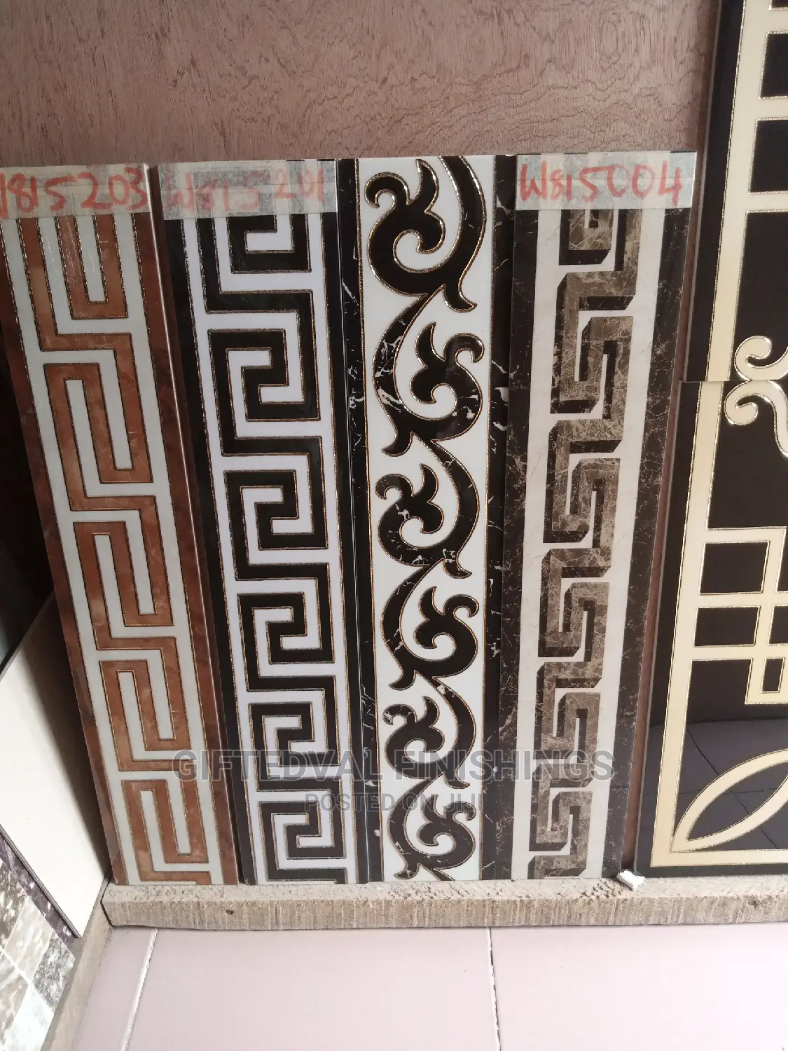 High Quality Tile Wall Skirting