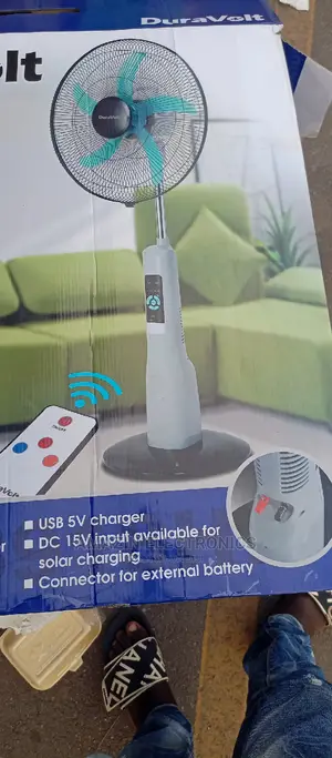Duravolt 18 Inches Rechargeable Fan