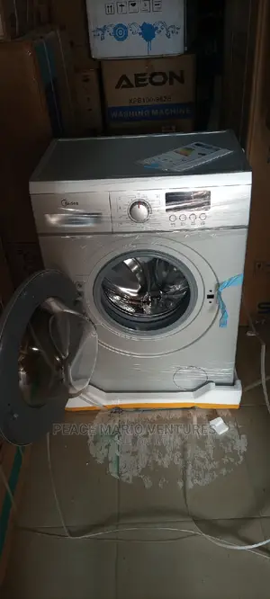 Midea Automatic Washing Machine With Spinning System 6kg.
