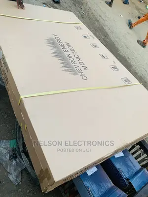 Chevron 300watt Solar Panel