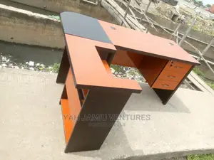 Executive Corner Table