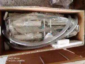 Double Head Pneumatic Liquid Filling Machine