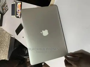 Laptop Apple MacBook Air 2017 8GB Intel Core I5 SSD 128GB