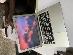 Laptop Apple MacBook Air 2017 8GB Intel Core I5 SSD 128GB