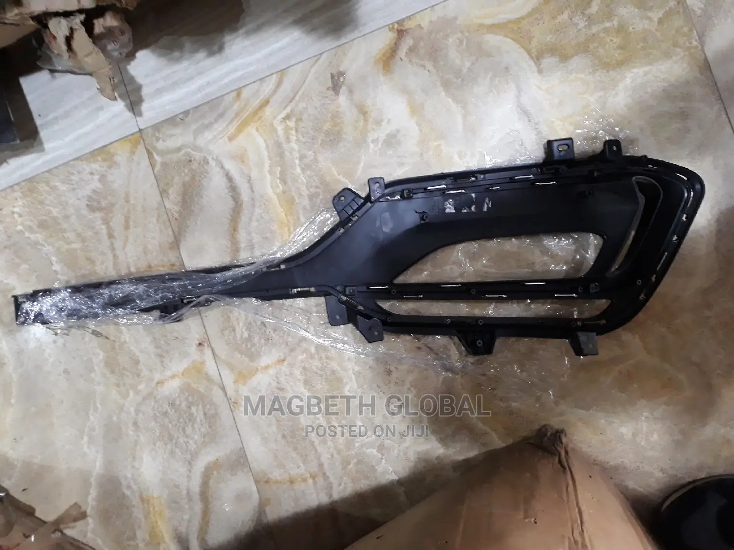 Foglamp Casing for Santafe