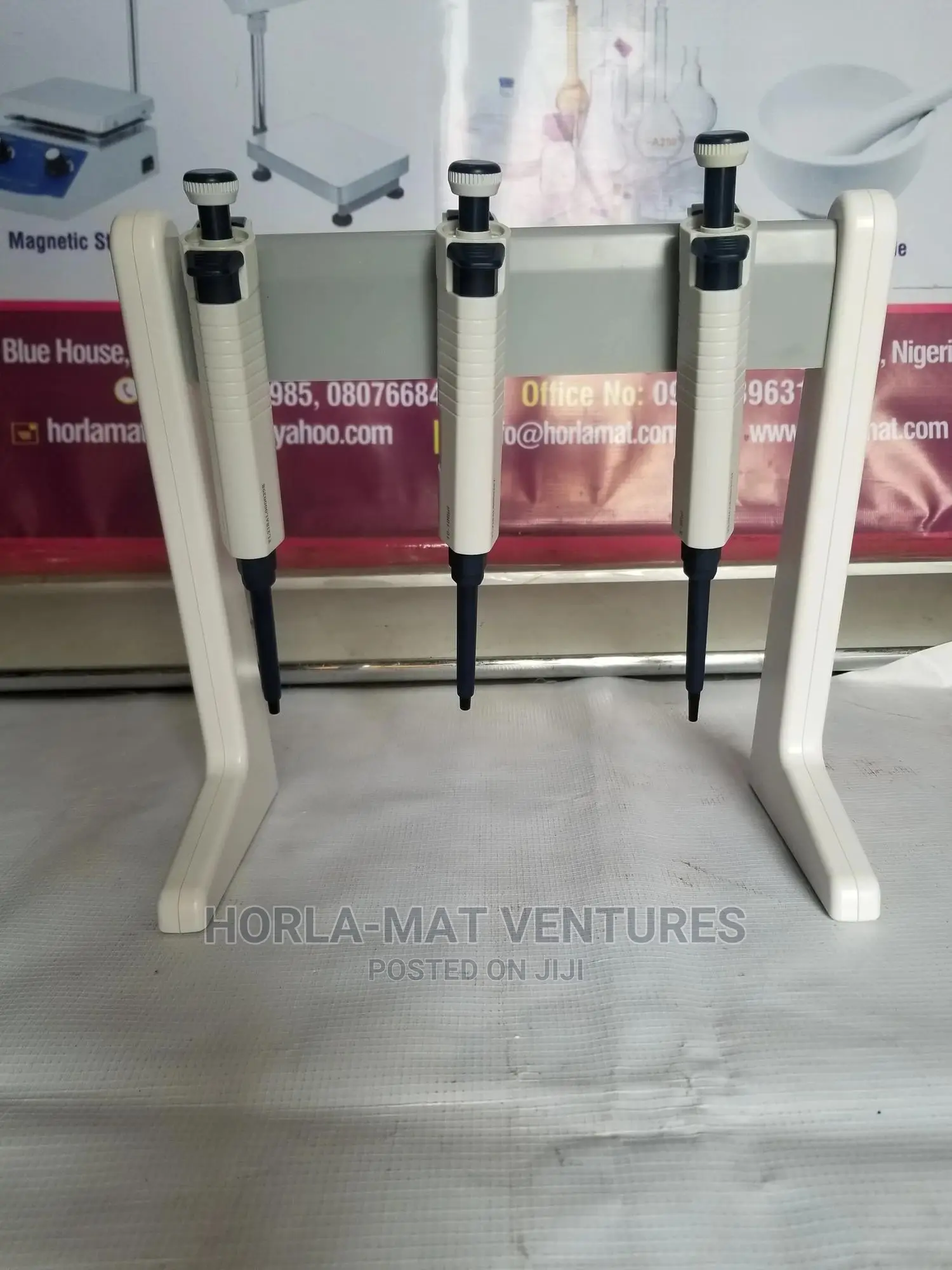 Pipette Linear Stand