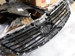 Grilles Kia Sportage and Hyundia 2012