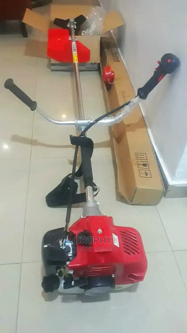Brush Cutter Machine ( Grass Cutting Machine )