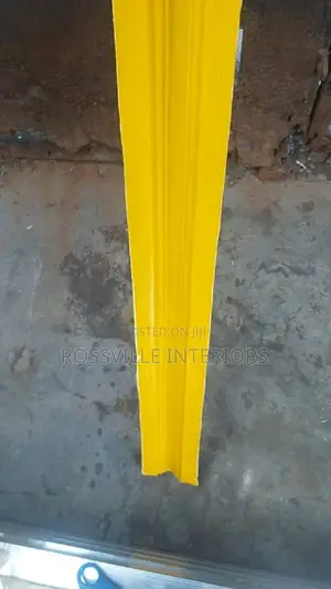 P.O.P Molud Molds