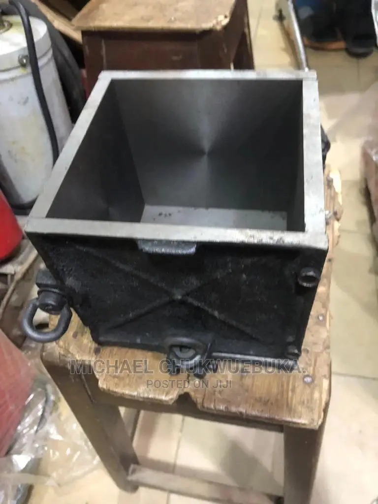 Concrete Cube Mould