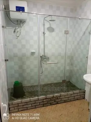 Shower Cubicle, Tempered