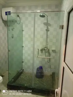 Shower Cubicle, Tempered