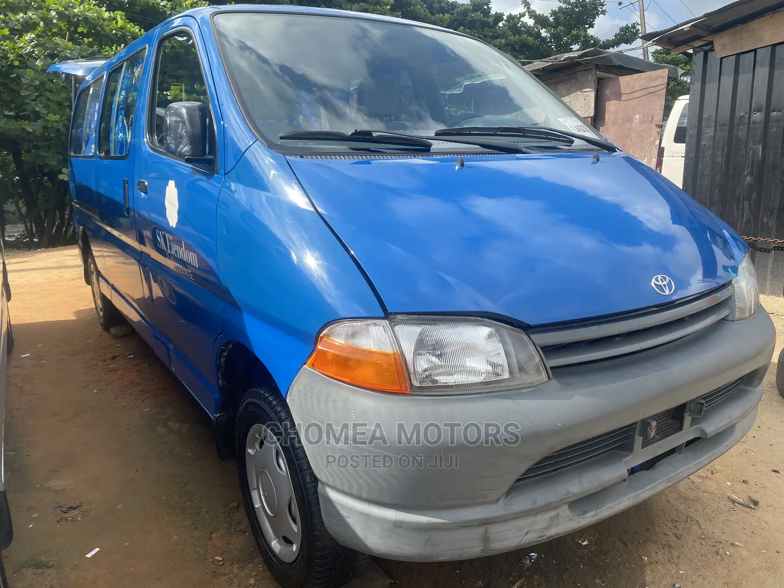 Toyota HiAce 2006