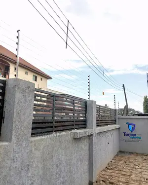 Modern Security Fence System