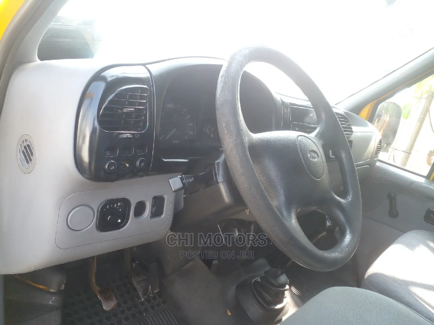 Ford Transit 2005